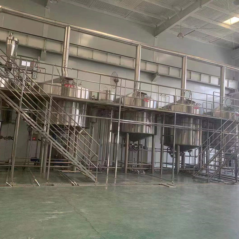临朐精酿啤酒设备厂—平面布置、设备设计、制造、调试、培训等一条龙服务_COPY